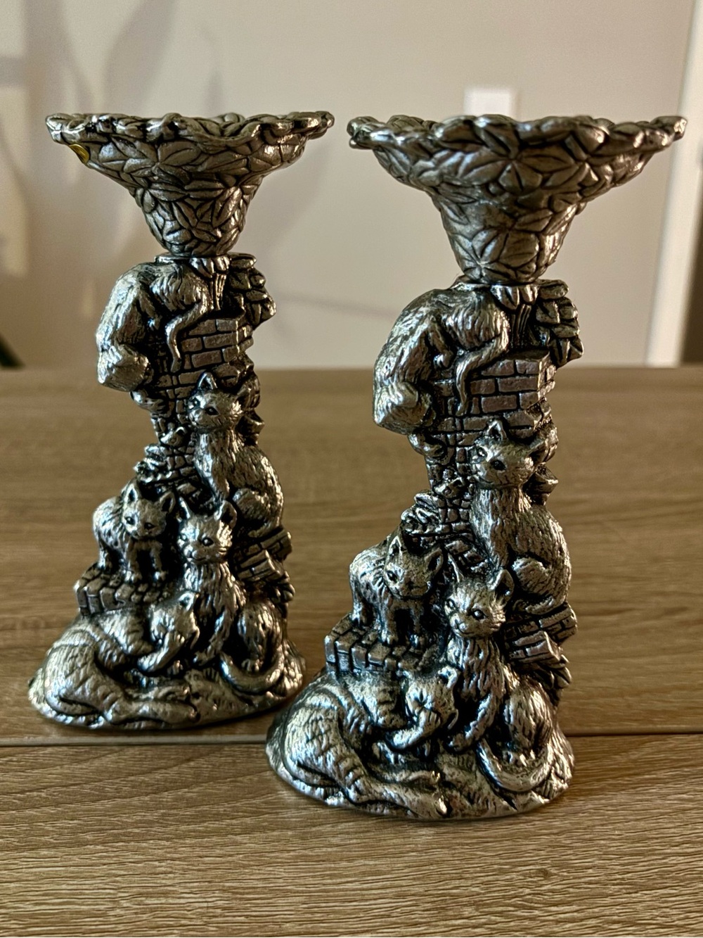 Vintage Arthur Court Cat Family Candlestick Holders Pair Aluminum Pewter 1989
